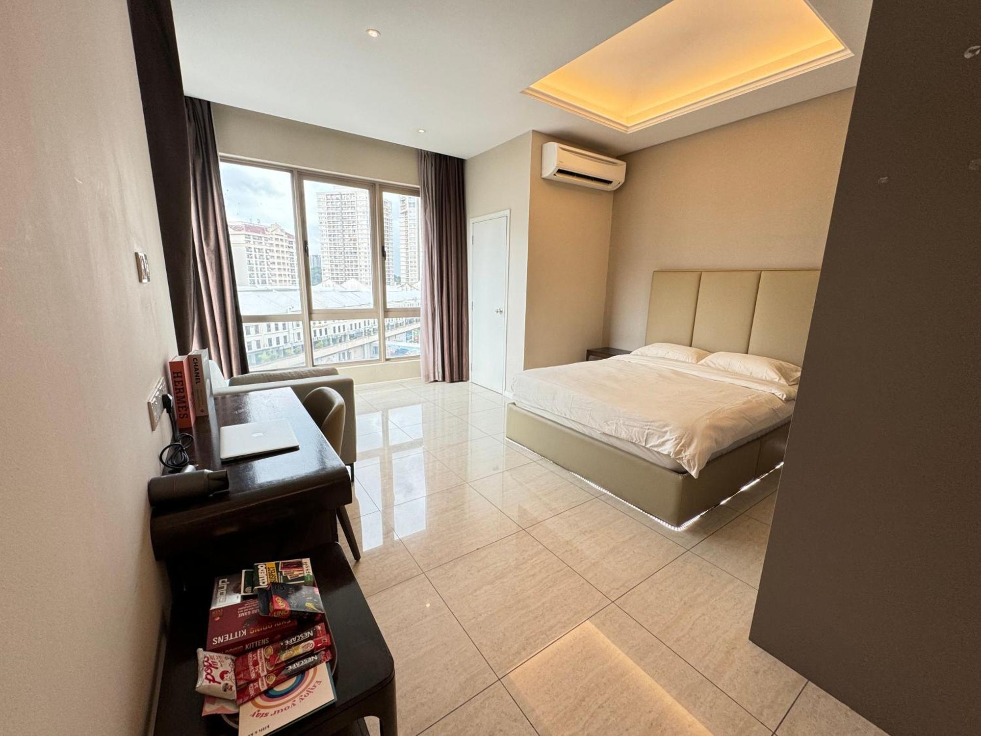 Dorsett Sri Hartamas By Chengal With Bathtub, Rooftop Pool, Kl Centre, Round The Clock Security, Netflix, Youtube, Free Parking Pangsapuri *